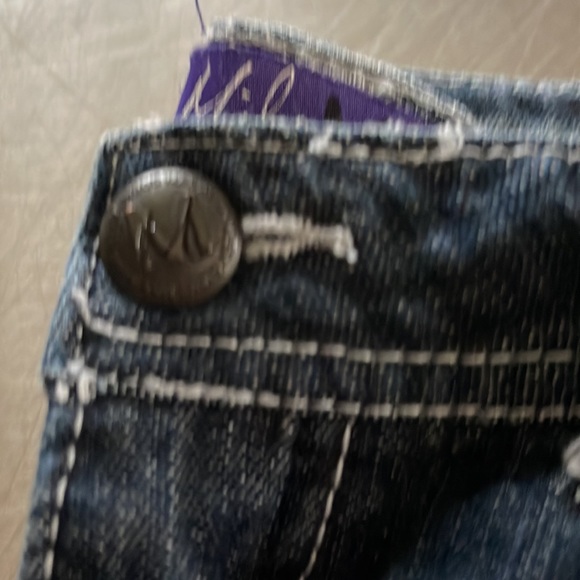 Jean Shorts - Picture 6 of 8